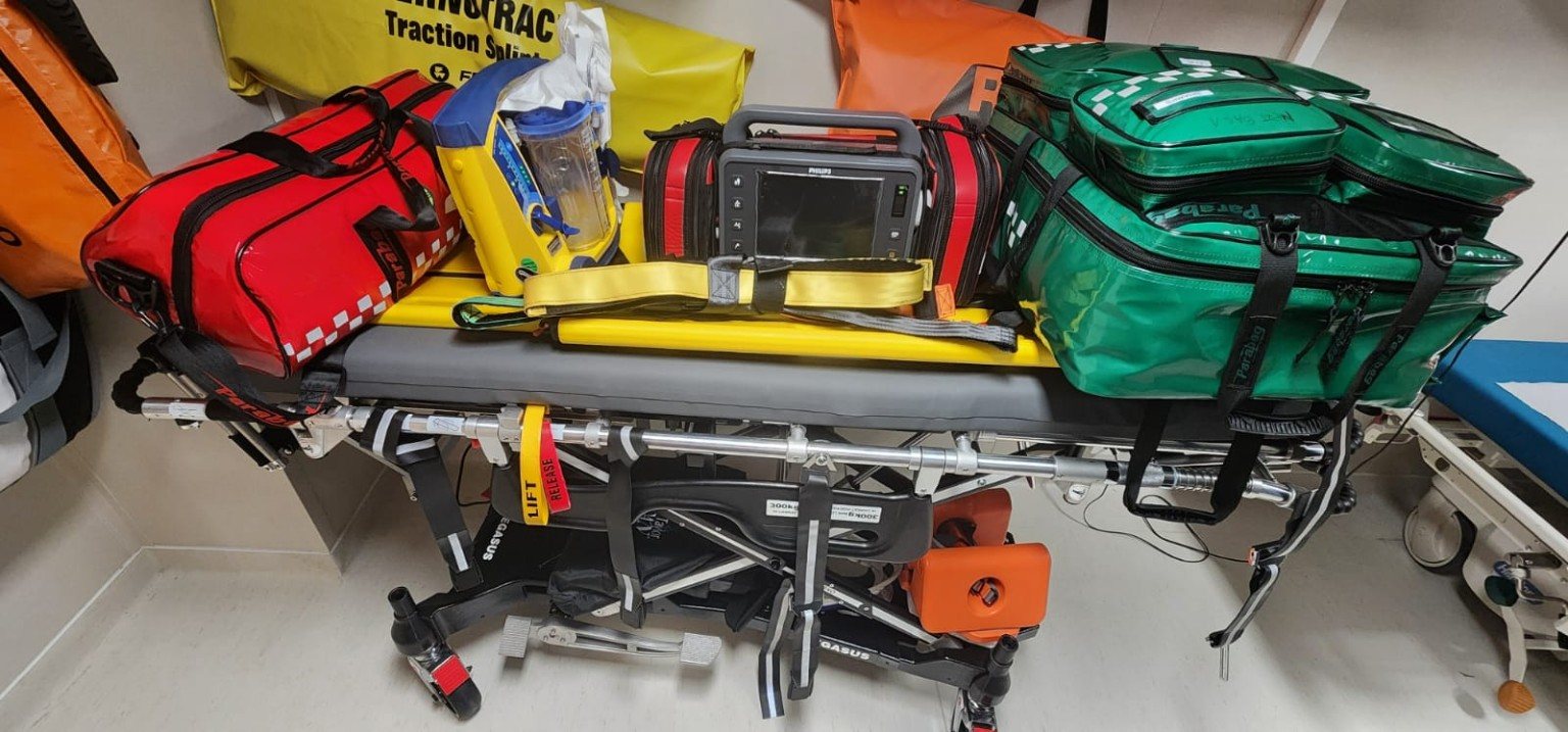 Shipboard emergency trolley and resuscitation equipment